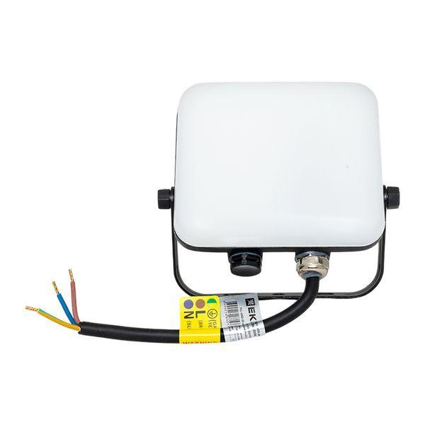 Прожектор светодиодный СДО-4002 20Вт 4000К IP65 с равномерной засветкой LUMA EKF FLL-4002-20-4000