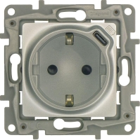 Розетка USB C Etika 16А 250В 1500мА 7.5Вт с заземл. защ. шторки безвинт. зажимы алюм. IEK 672488