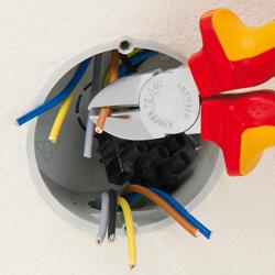 Бокорезы VDE L-125мм твердость кромок 62 HRC хром. Knipex KN-7006125