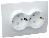 Розетка 2-м СП Кварта РСш12-3-КБ 16А IP20 с заземл. защ. шторки керамика бел. GENERICA ERK24-K01-16-K