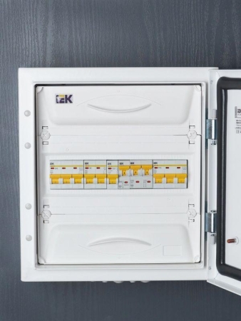 Выключатель автоматический модульный 1п B 32А 4.5кА ВА47-29 KARAT IEK MVA20-1-032-B