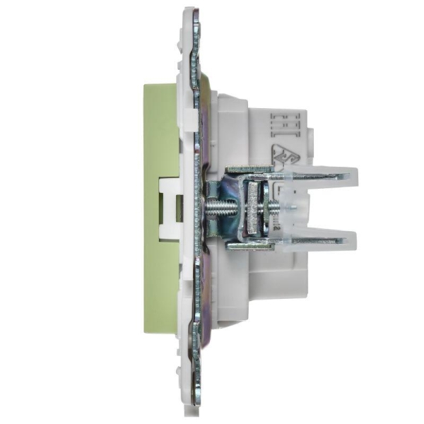 Розетка SKANDY 10А без заземл. защ. шторки SK-R01G мятный IEK SK-R13-10-K06