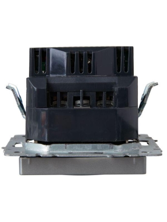 Розетка BRITE РЮш10-2-БрА 16А с USB A+A 3.1А с заземл. защ. шторки механизм алюм. IEK BR-R14-16-U21-D31-K47