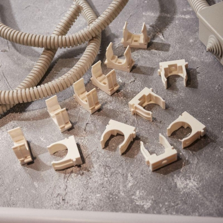 Держатель для труб (клипса) d25мм для монтажн. пистолета бел. Rexant 28-0425-3