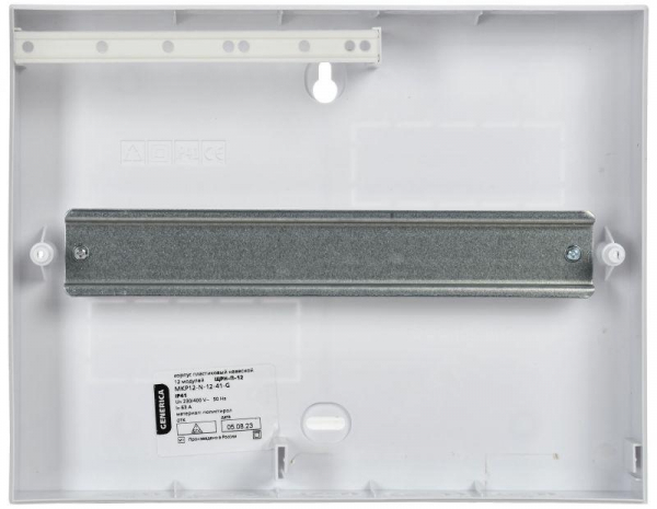 Корпус пластиковый ЩРН-П-12 бел. дверь IP41 GENERICA MKP13-N-12-41-K01-G
