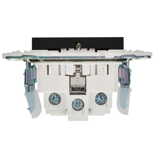 Розетка SKANDY 16А с заземл. без защ. шторок SK-R05Bl черн. IEK SK-R11-16-K02