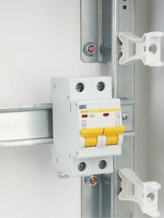 Выключатель автоматический модульный 2п C 63А 4.5кА ВА47-29 KARAT IEK MVA20-2-063-C