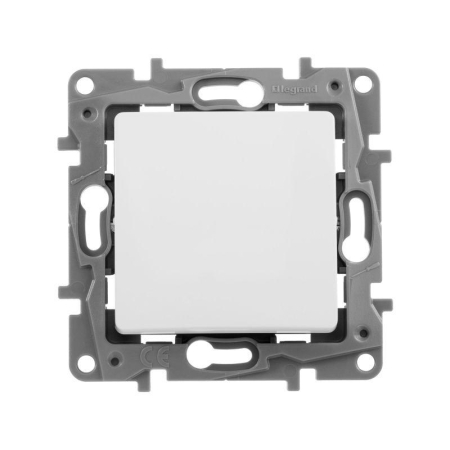 Механизм кнопки 1-кл. СП Etika Plus 6А с НО/НЗ контактом безвинт. зажимы бел. IEK 672214