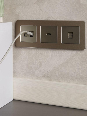 Розетка компьютерная СП RJ45 кат.6 BRITE РК11-БрШ механизм шампань IEK BR-K10-2-K37