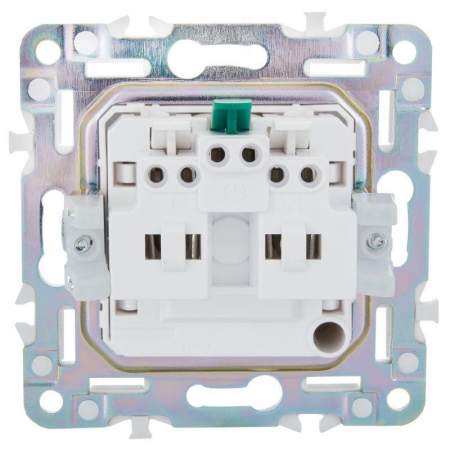 Розетка SKANDY 16А с заземл. защ. шторки безвинт. крепл. SK-R06G графит IEK SK-R14-16-1-K53