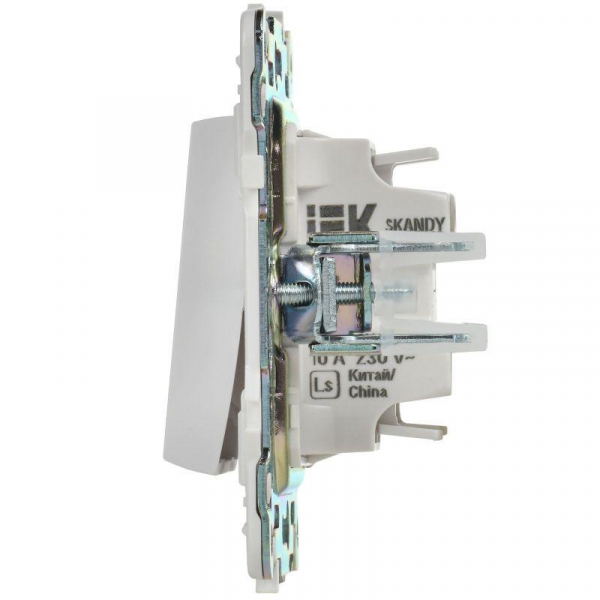 Выключатель проходной 1-кл. SKANDY 10А SK-V02W арктич. бел. IEK SK-V12-0-10-K01