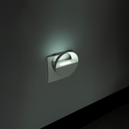 Светильник светодиодный JN-02-L 0.5Вт 6500К IP20 ночник в розетку датчик освещенности JazzWay 5062009