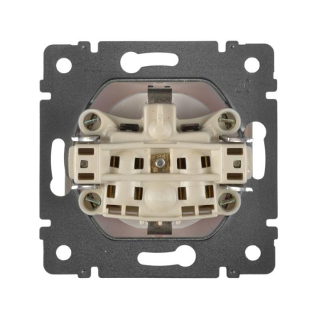 Розетка 1-м СП Valena 16А IP21 2P+E с заземл. защ. шторки с крышкой винты механизм бел. IEK 774422
