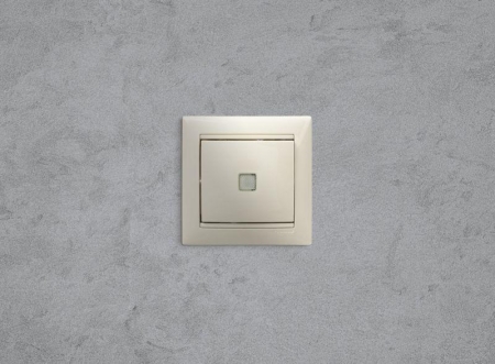 Выключатель 1-кл. СП Valena 10А IP31 250В с зел. индикацией механизм сл. кость IEK 774310