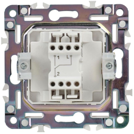 Выключатель проходной 1-кл. SKANDY 10А SK-V02W арктич. бел. IEK SK-V12-0-10-K01