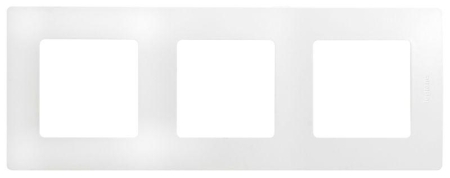 Рамка 3-м Etika бел. IEK 672503