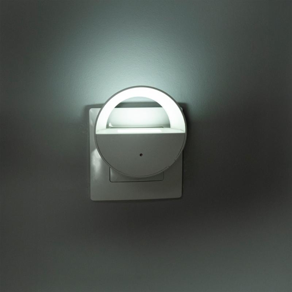 Светильник светодиодный JN-02-L 0.5Вт 6500К IP20 ночник в розетку датчик освещенности JazzWay 5062009