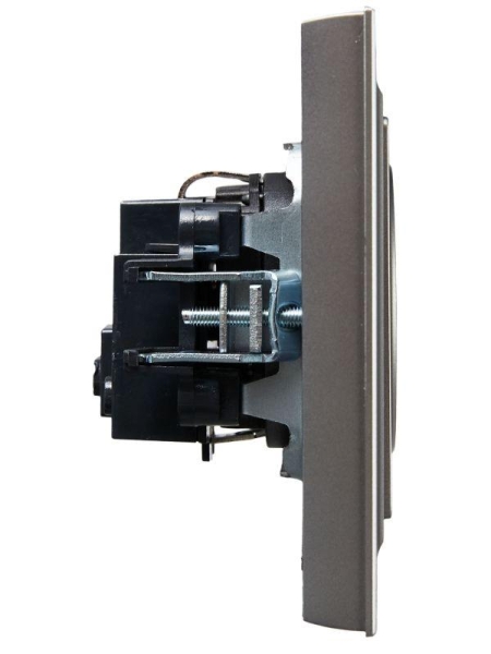 Розетка СП BRITE РСР14-1-0-БрС 16А в сборе с заземл. защ. шторки сталь IEK BR-R14-16-K46-F