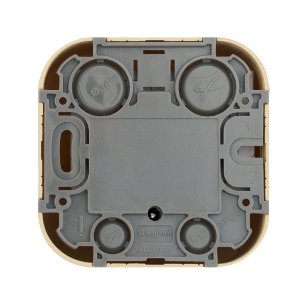 Розетка телевизионная TV 1-м ОП Quteo IP20 с топологией "звезда" дерево IEK 782269