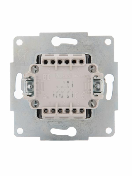 Выключатель 3-кл. 1п СП Karina 10А IP20 механизм матов. серебр. LEZARD 707-4388-109