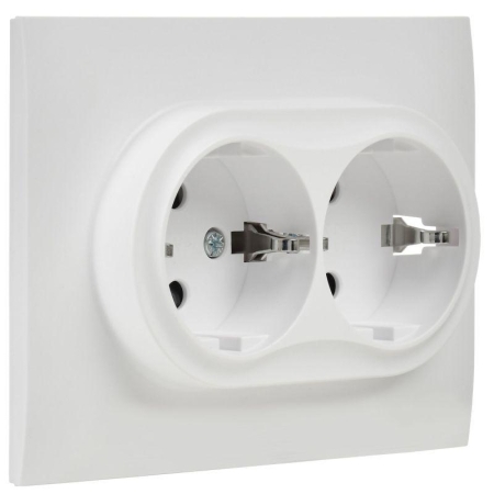 Розетка 2-м SKANDY 16А с заземл. защ. шторки в сборе SK-R07W арктич. бел. IEK SK-R24-16-K01-F