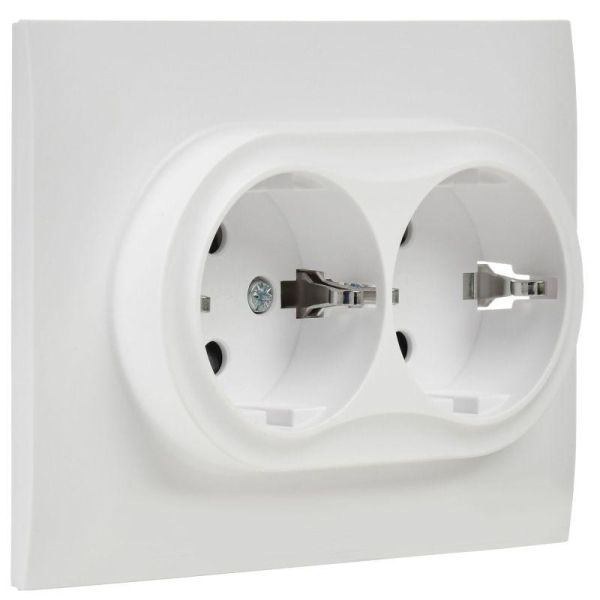 Розетка 2-м SKANDY 16А с заземл. защ. шторки в сборе SK-R07W арктич. бел. IEK SK-R24-16-K01-F