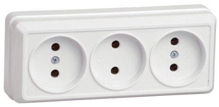 Розетка 3-м ОП Октава 10А IP20 без заземл. бел. GENERICA ERO30-K01-10-DC