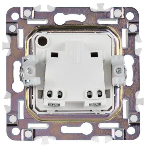 Розетка SKANDY 10А без заземл. защ. шторки SK-R01G мятный IEK SK-R13-10-K06