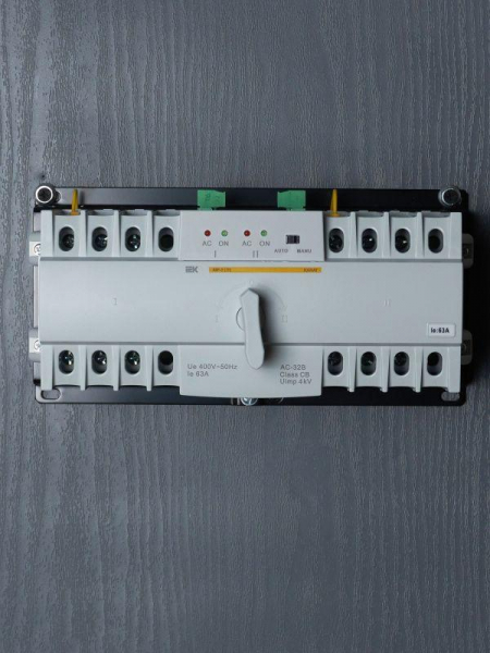 Устройство автоматического ввода резерва АВР 63А KARAT АВР-2 LITE модульное IEK MAT20-063