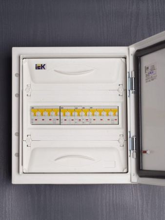 Выключатель автоматический модульный 2п C 16А 6кА ВА47-60M KARAT IEK MVA31-2-016-C