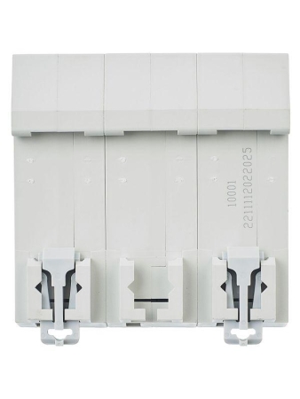 Выключатель автоматический модульный 3п C 25А 10кА ВА47-100 KARAT IEK MVA40-3-025-C