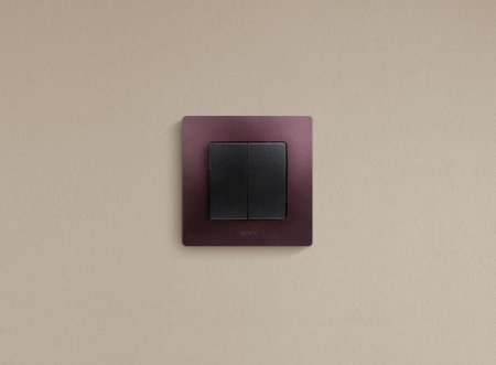 Выключатель 2-кл. СП Etika 10А IP20 250В 10AX авт. зажимы механизм антрацит IEK 672602