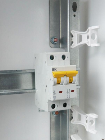 Выключатель автоматический модульный 2п C 6А 6кА ВА47-60M KARAT IEK MVA31-2-006-C