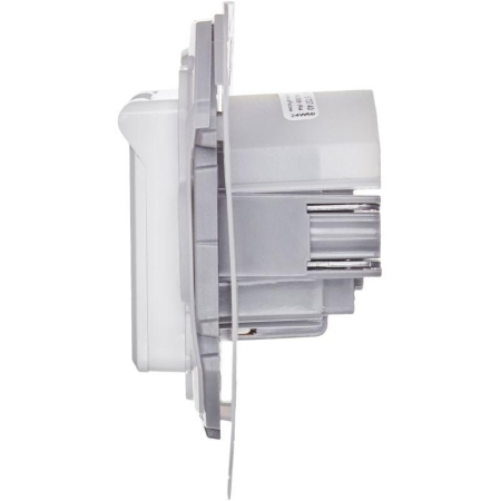 Розетка 1-м СП Inspiria 16А IP44 250В 2P+E защ. шторки с крышкой немецк. стандарт механизм бел. IEK 673740