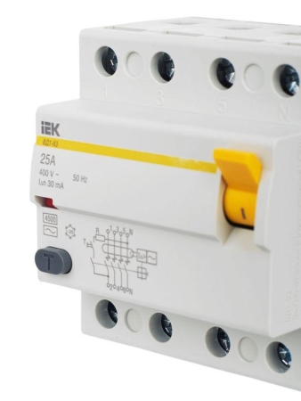 Выключатель дифференциального тока (УЗО) 4п 25А 30мА тип AC ВД1-63 KARAT IEK MDV10-4-025-030