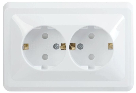 Розетка 2-м СП Вега РСш12-3-ВБ с заземл. контактом и защ. штор 16А бел. GENERICA ERV24-K01-16-DM