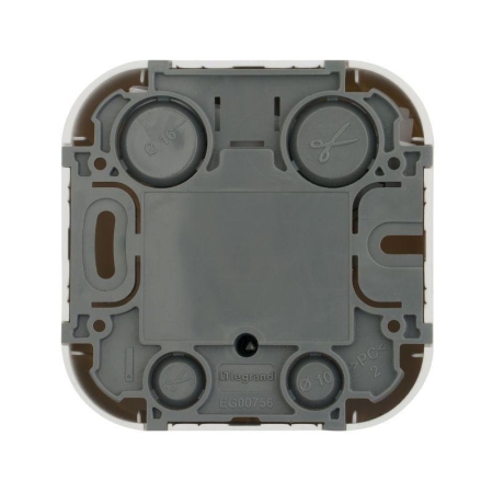 Розетка телевизионная TV 1-м ОП Quteo IP20 с топологией "звезда" бел. IEK 782215