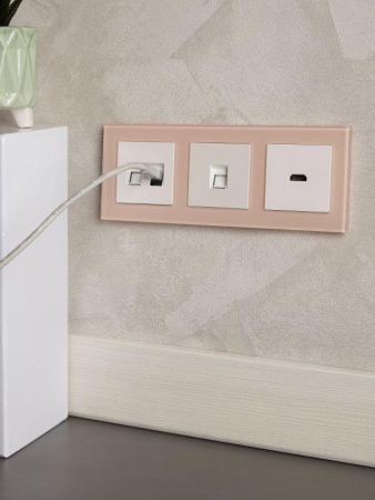 Рамка 3-м BRITE РУ-3-2-БрП стекло перс. матов. IEK BR-M32-G-31-K96