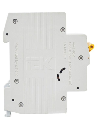 Выключатель автоматический модульный 3п C 16А 6кА ВА47-60M KARAT IEK MVA31-3-016-C