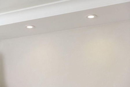 Светильник 4104 встраиваемый MR16 круг пласт. бел. IEK LT-UVB0-4104-GU05-1-K01