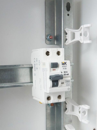 Выключатель дифференциального тока (УЗО) 2п 63А 30мА тип A ВДТ R10N ARMAT IEK AR-R10N-2-063A030