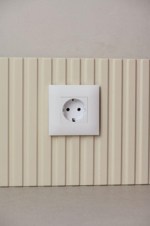 Розетка SKANDY 16А с заземл. без защ. шторок SK-R05W арктич. бел. IEK SK-R11-16-K01