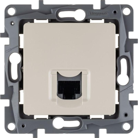 Розетка компьютерная 1-м СП Etika RJ45 кат.5E UTP механизм сл. кость IEK 672341