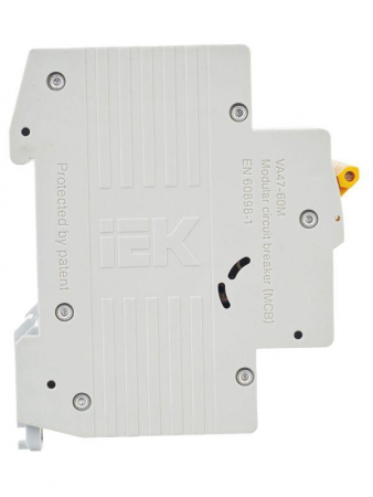 Выключатель автоматический модульный 3п D 32А 6кА ВА47-60M KARAT IEK MVA31-3-032-D