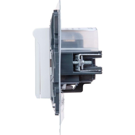 Розетка 1-м Etika 16А IP44 250В с заземл. защ. шторки с крышкой безвинтов. зажимы бел. IEK 672226