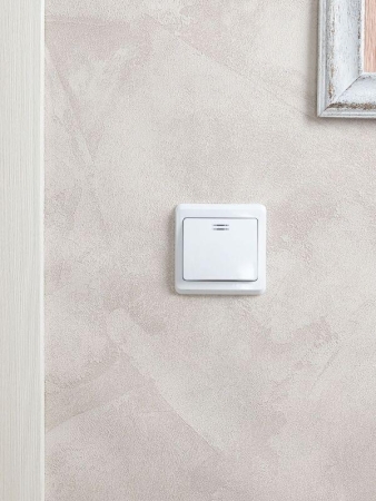 Выключатель 1-кл. СП Вега 10А IP20 ВС10-1-1-ВБ с индикацией бел. GENERICA EVV11-K01-10-DM