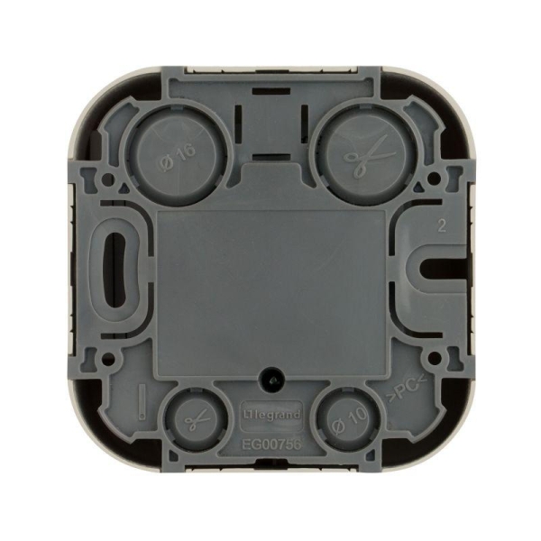 Розетка телевизионная TV 1-м ОП Quteo IP20 с топологией "звезда" сл. кость IEK 782245