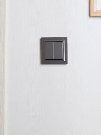 Рамка 1-м BRITE РУ-1-БрС сталь IEK BR-M12-K46