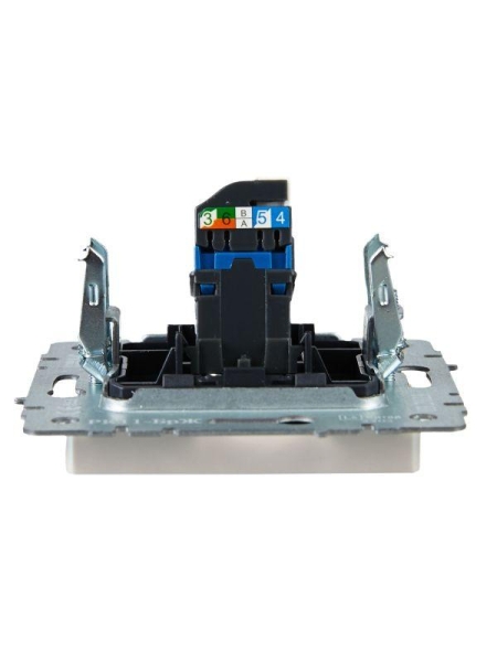 Розетка компьютерная СП RJ45 кат.6 BRITE РК11-БрЖ механизм жемчуж. IEK BR-K10-2-K36