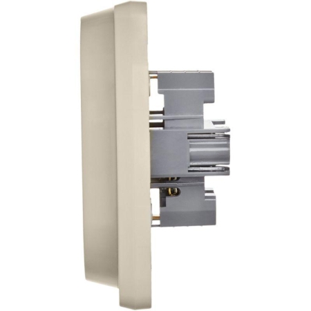 Розетка Inspiria 16А 250В 2х2P+E немецк. стандарт сл. кость IEK 673751